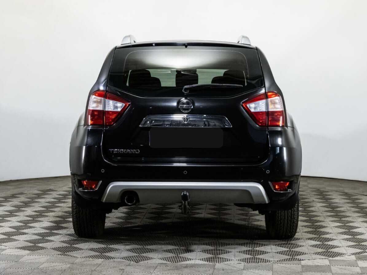 Nissan Terrano с пробегом — 2015 год. Фото: #5