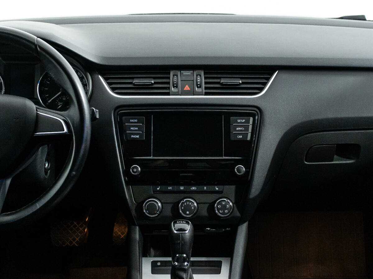 Skoda Octavia с пробегом — 2017 год. Фото: #13