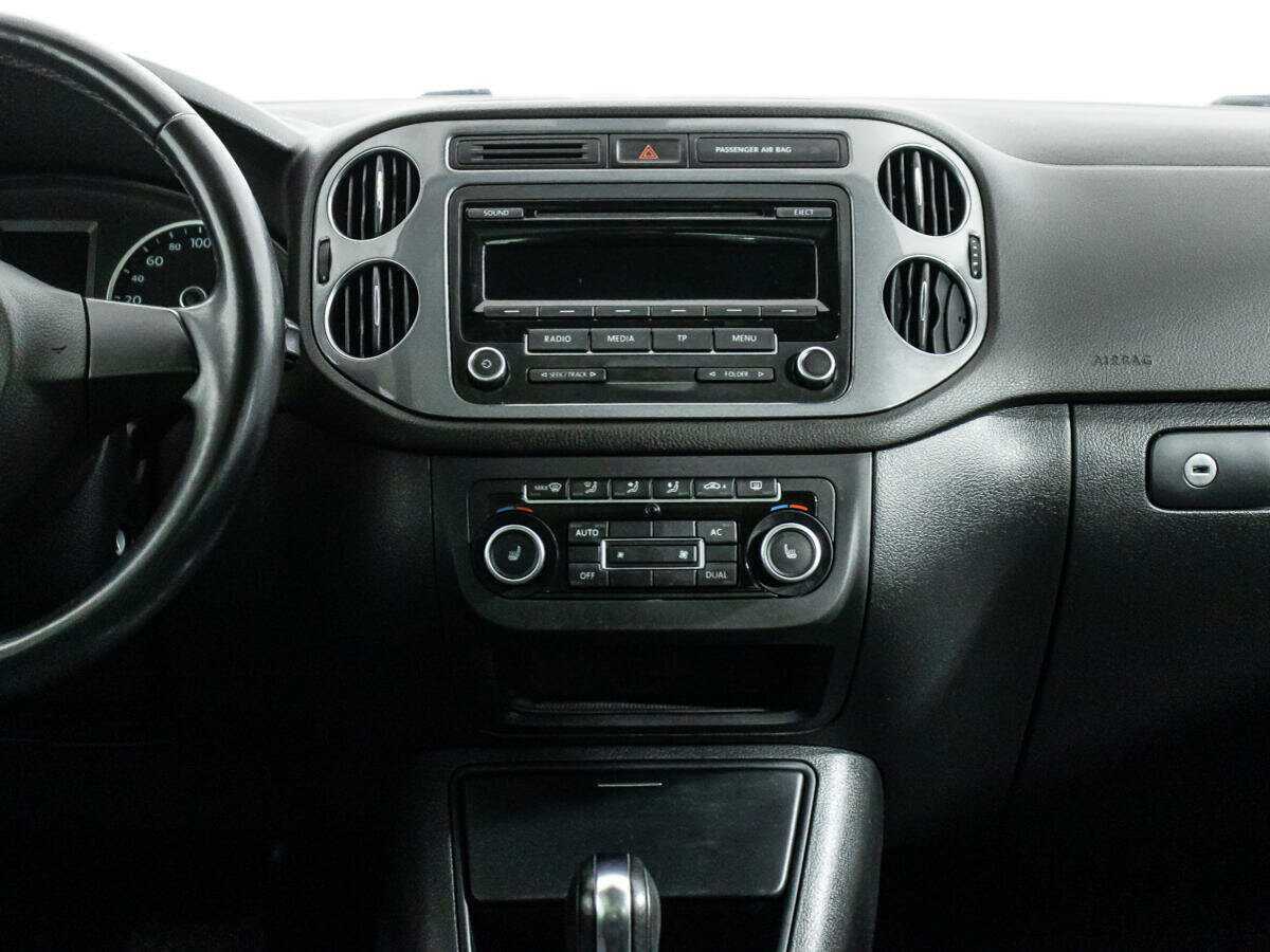 Volkswagen Tiguan с пробегом — 2012 год. Фото: #13