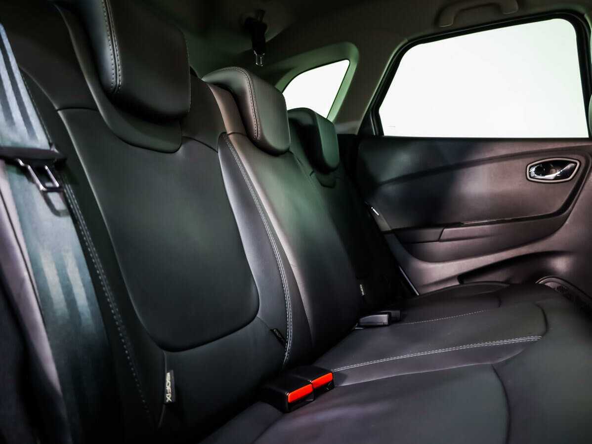 Renault Kaptur с пробегом — 2017 год. Фото: #11