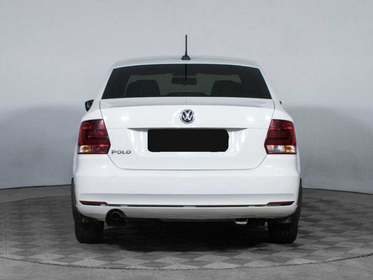 Volkswagen Polo с пробегом — 2017 год. Фото: #5