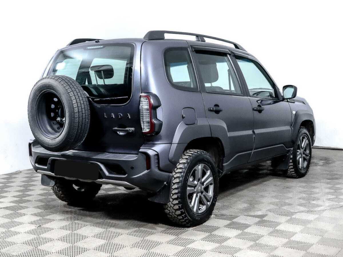 Lada (ВАЗ) Niva с пробегом — 2021 год. Фото: #3