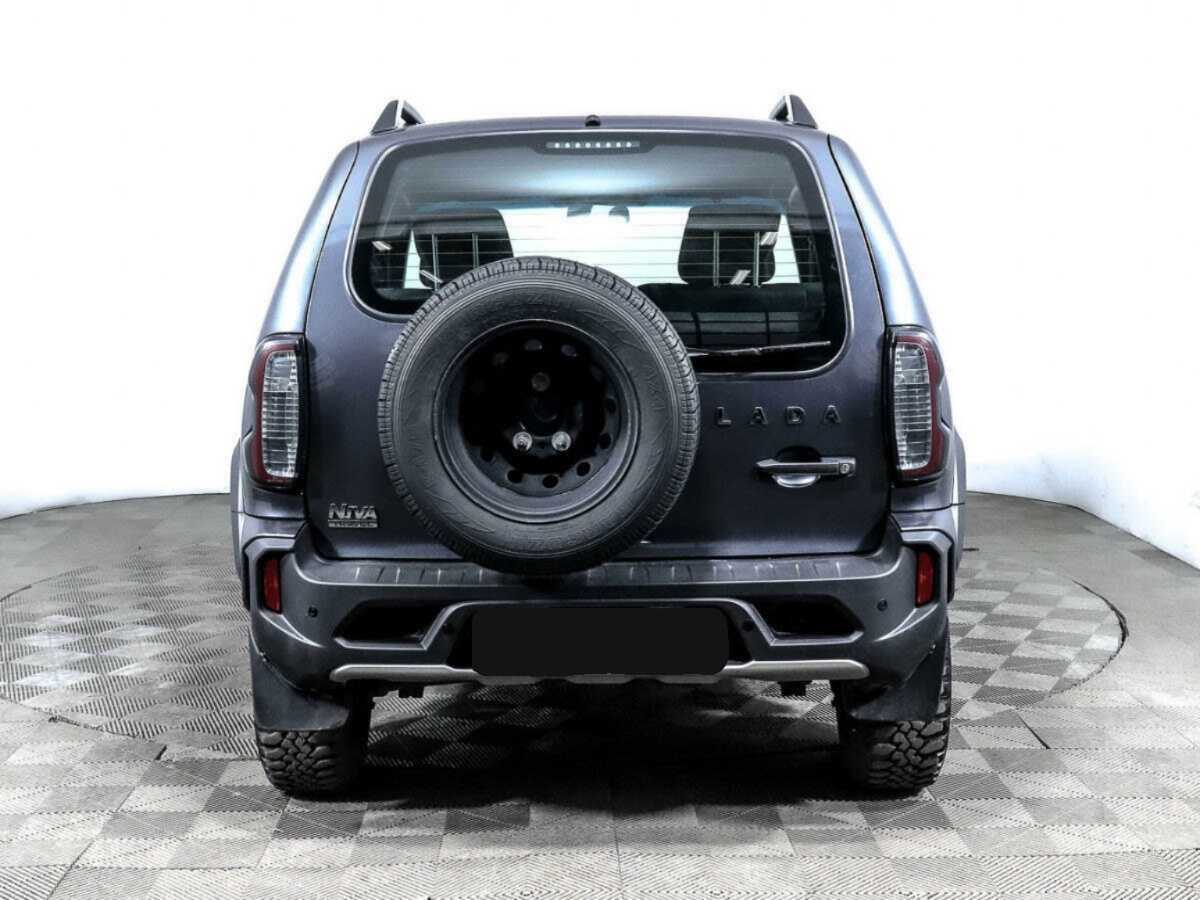 Lada (ВАЗ) Niva с пробегом — 2021 год. Фото: #4