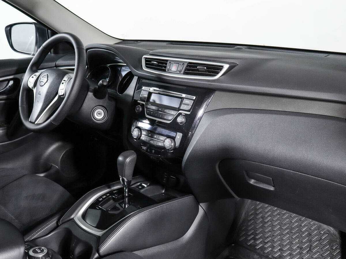 Nissan X-Trail с пробегом — 2015 год. Фото: #6