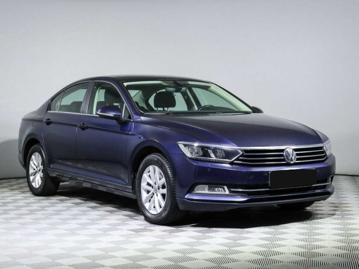 Volkswagen Passat с пробегом — 2016 год. Фото: #2