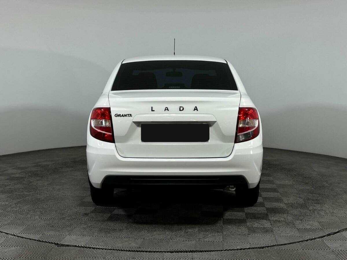 Lada (ВАЗ) Granta с пробегом — 2021 год. Фото: #5