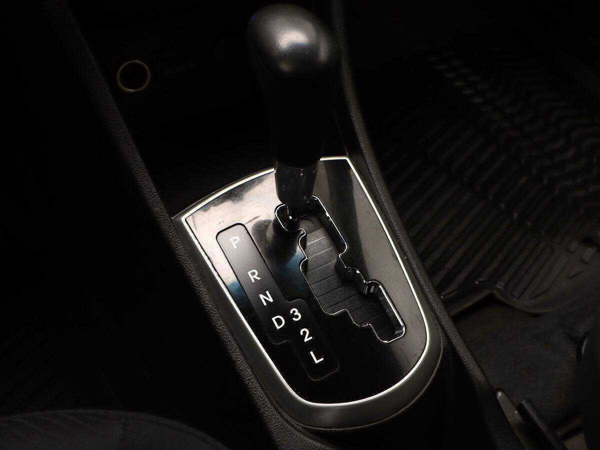 Hyundai Solaris с пробегом — 2013 год. Фото: #13