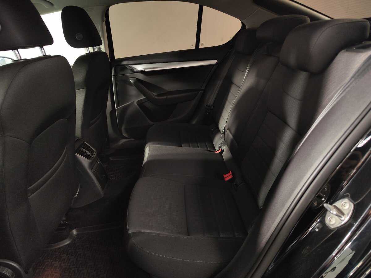 Skoda Octavia с пробегом — 2016 год. Фото: #8