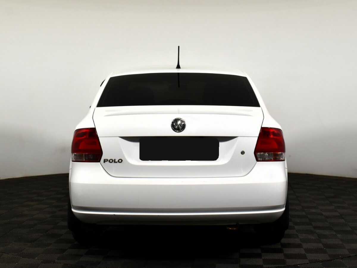 Volkswagen Polo с пробегом — 2014 год. Фото: #4