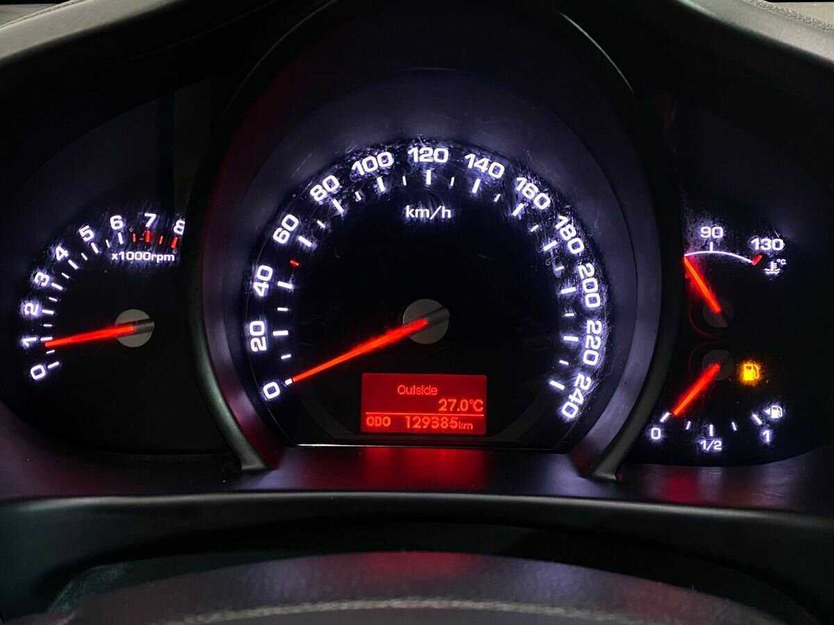 Kia Sportage с пробегом — 2012 год. Фото: #12