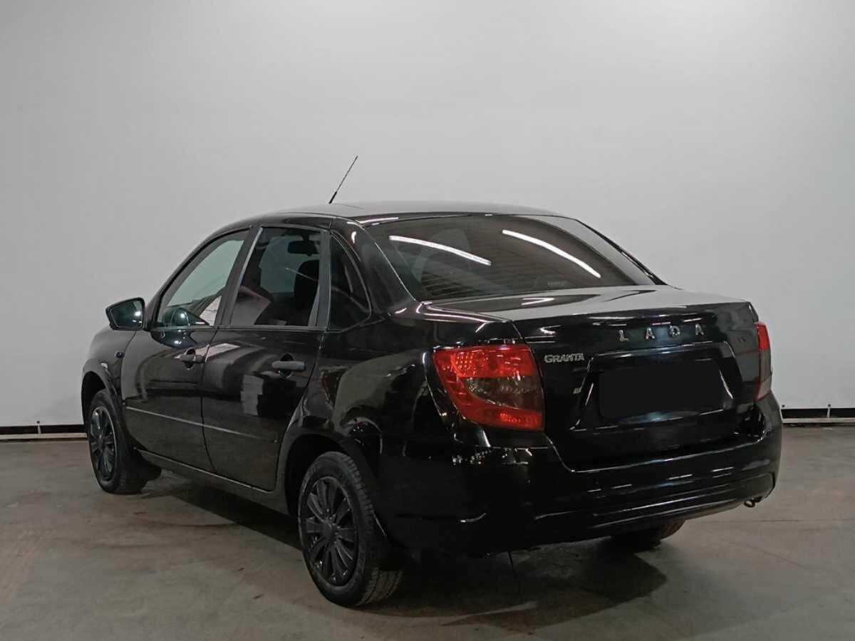 Lada (ВАЗ) Granta с пробегом — 2018 год. Фото: #6