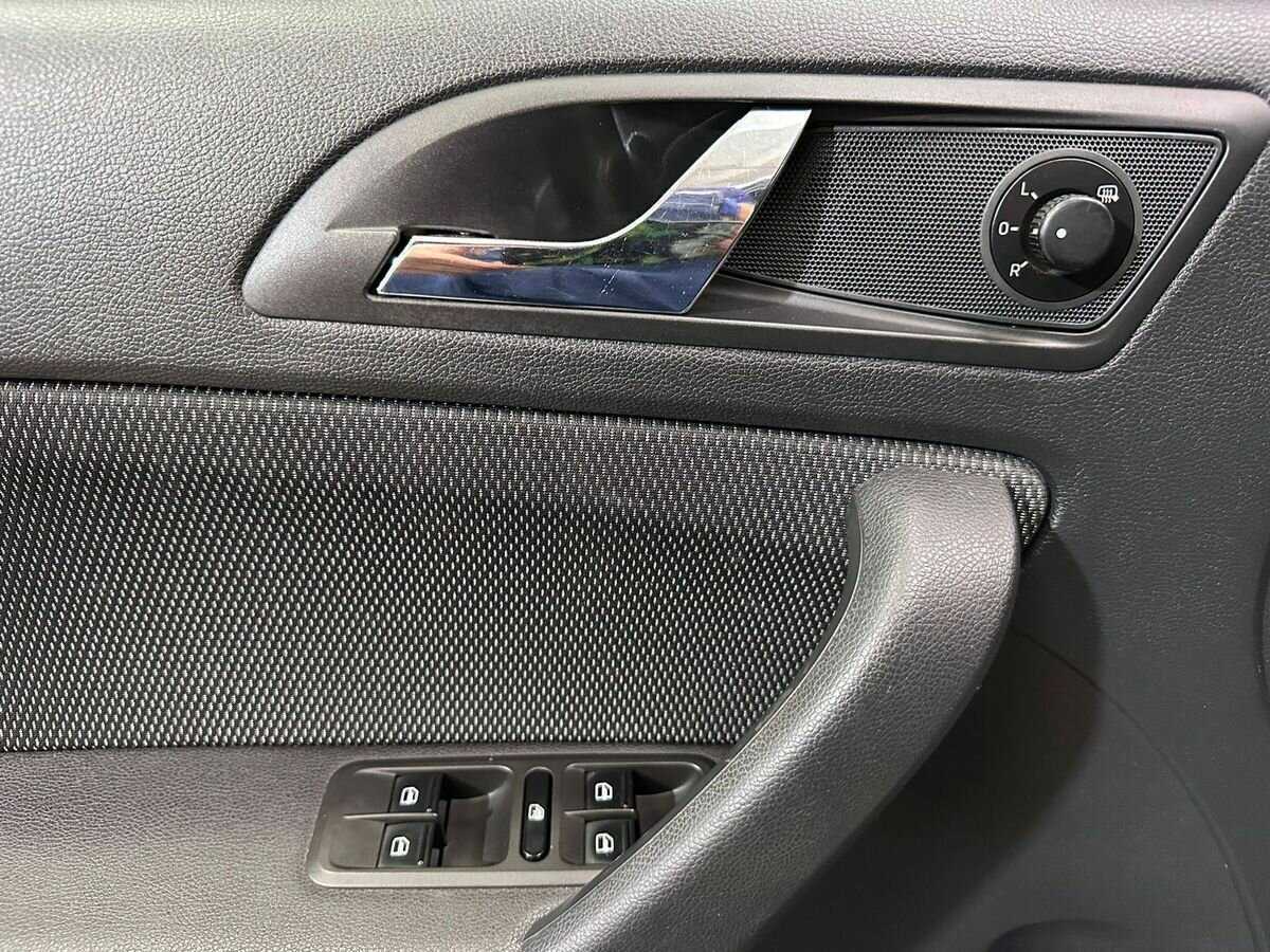 Skoda Yeti с пробегом — 2014 год. Фото: #13