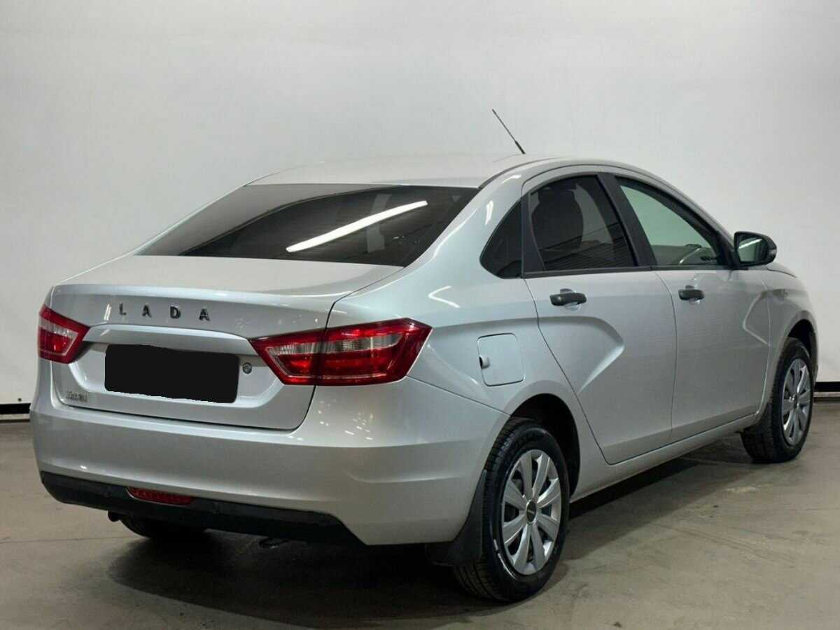 Lada (ВАЗ) Vesta с пробегом — 2016 год. Фото: #4
