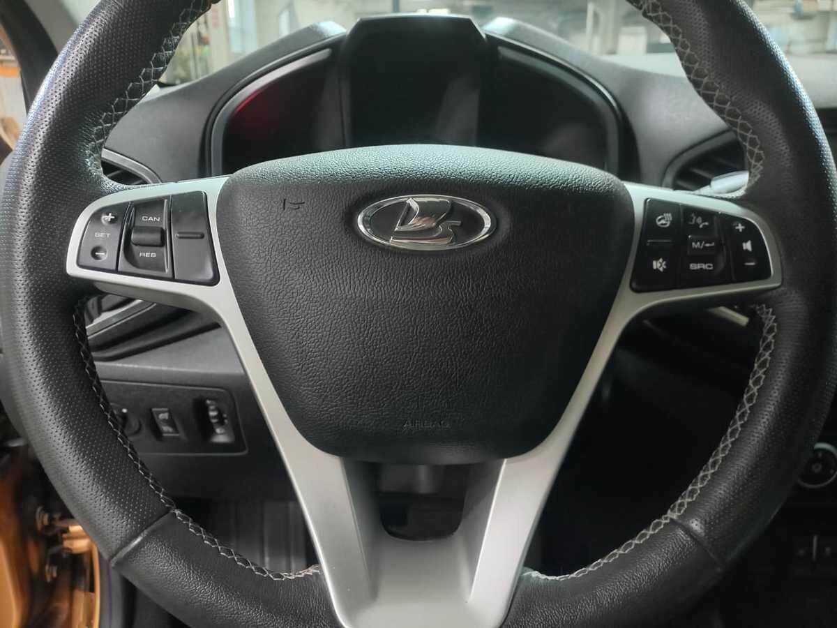 Lada (ВАЗ) XRAY с пробегом — 2022 год. Фото: #11