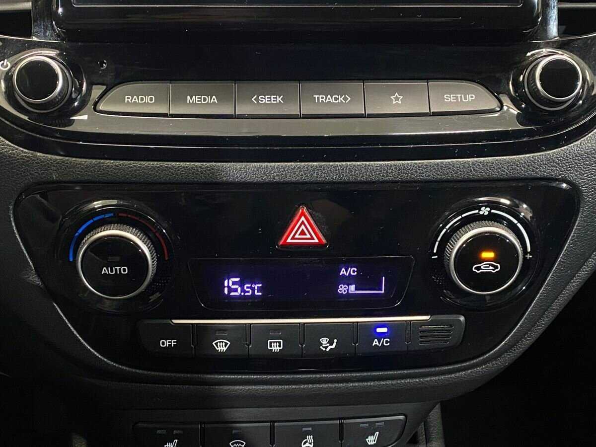 Hyundai Solaris с пробегом — 2020 год. Фото: #14