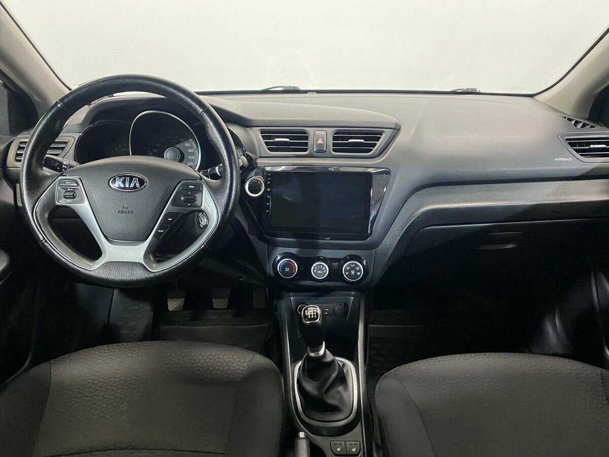 Kia Rio с пробегом — 2015 год. Фото: #8
