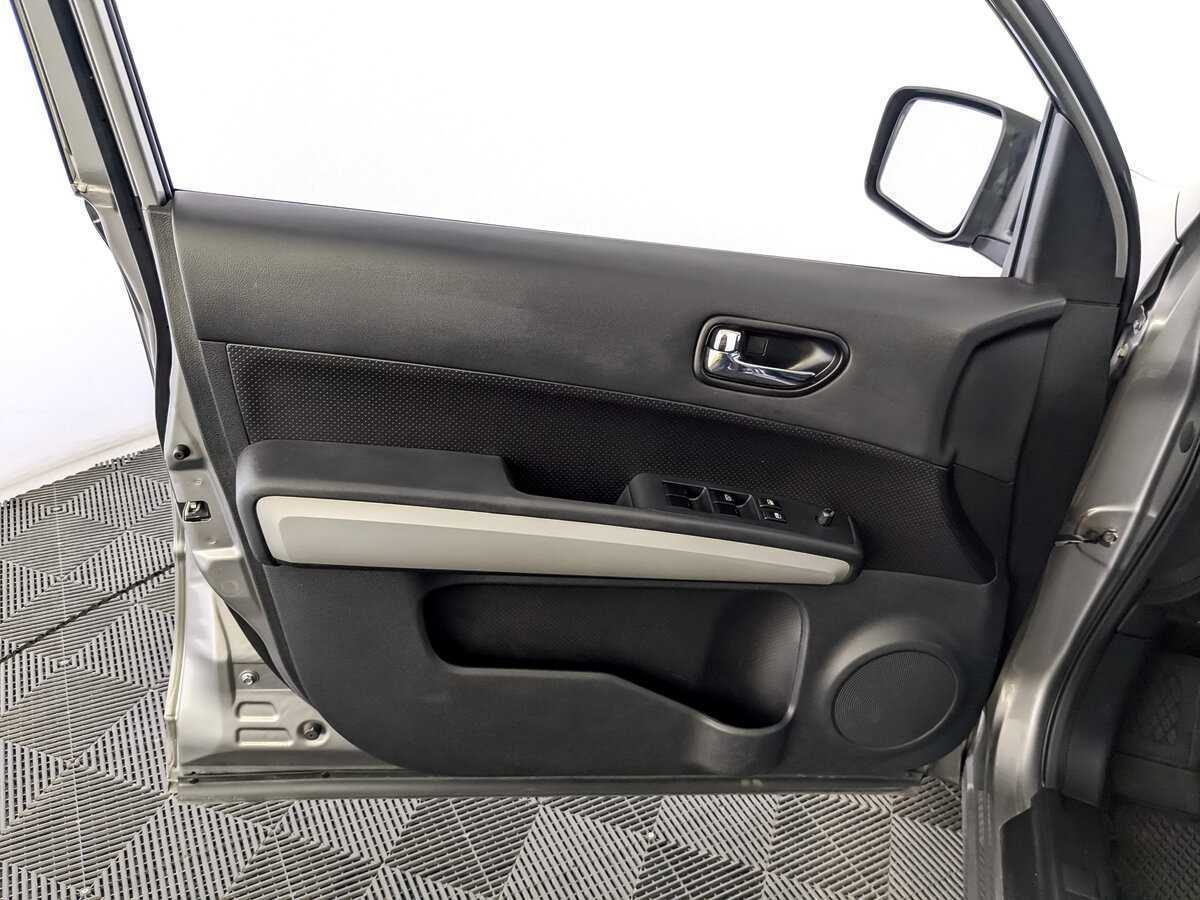 Nissan X-Trail с пробегом — 2013 год. Фото: #14