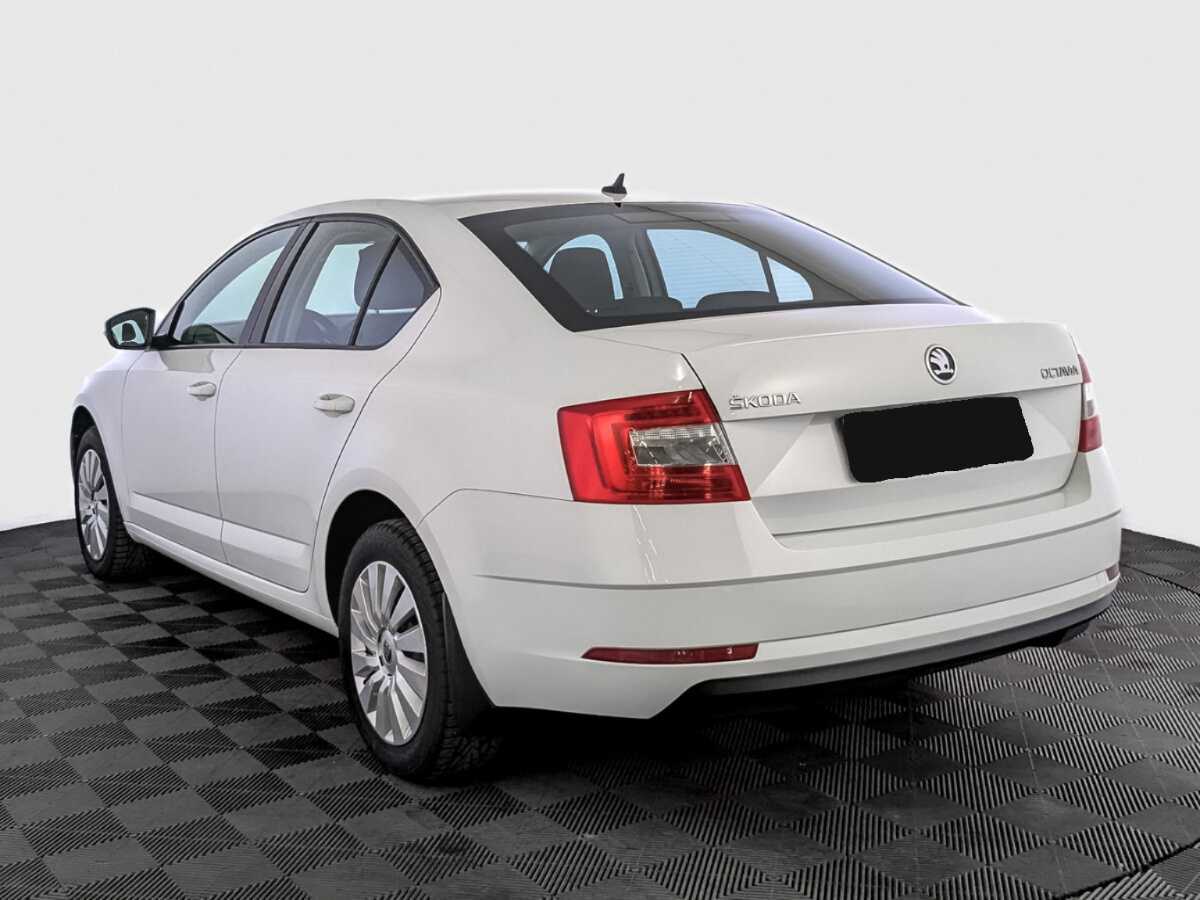 Skoda Octavia с пробегом — 2019 год. Фото: #6