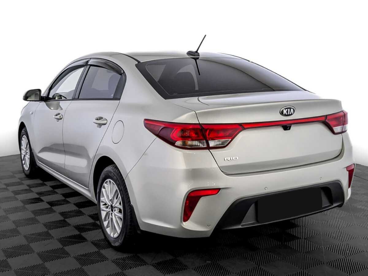 Kia Rio с пробегом — 2018 год. Фото: #6