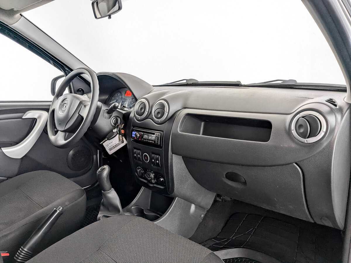 Lada (ВАЗ) Largus с пробегом — 2019 год. Фото: #8