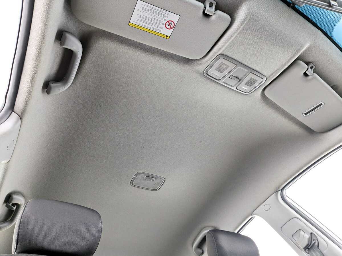 Kia Rio с пробегом — 2016 год. Фото: #17