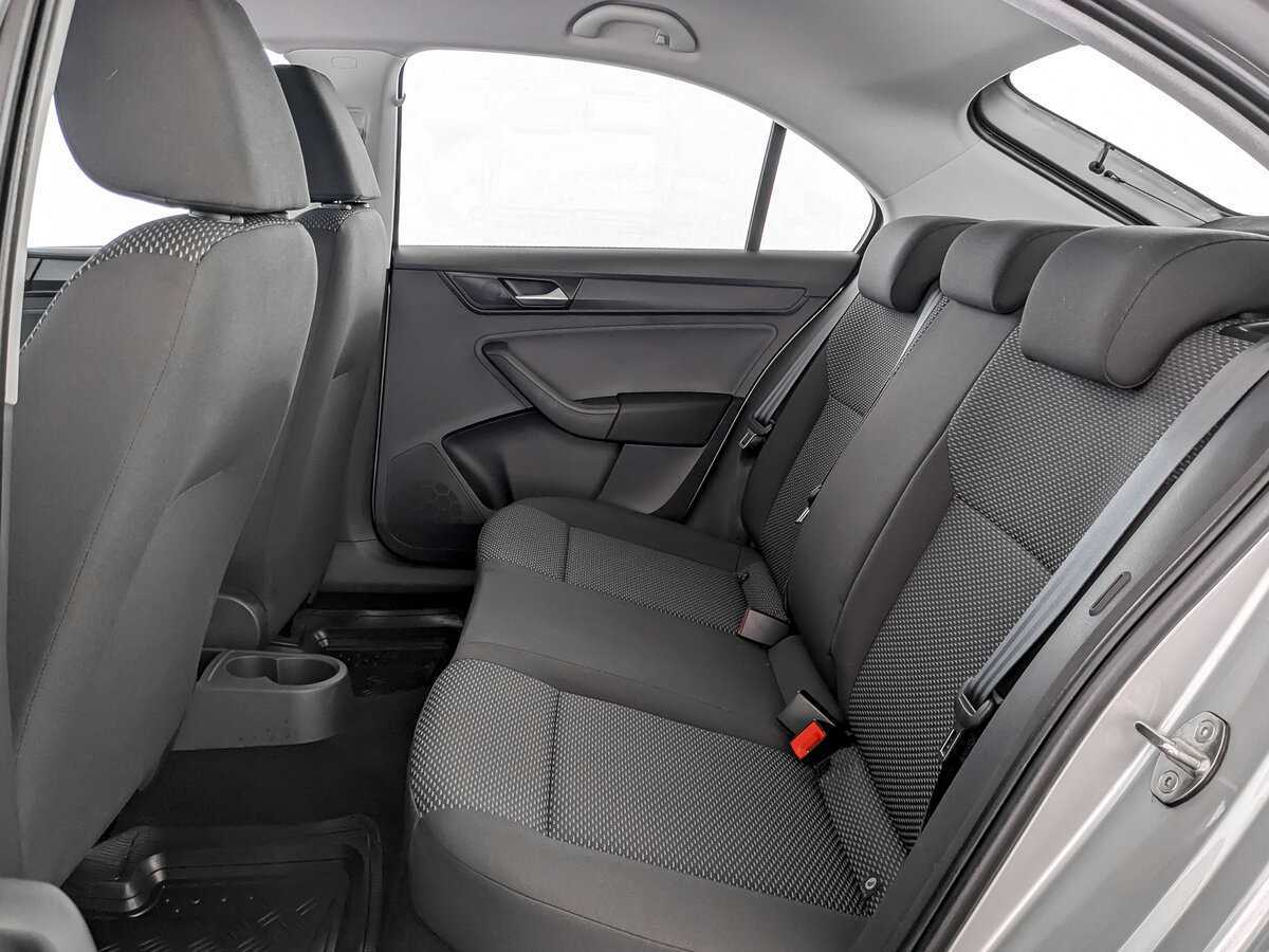 Volkswagen Polo с пробегом — 2021 год. Фото: #9