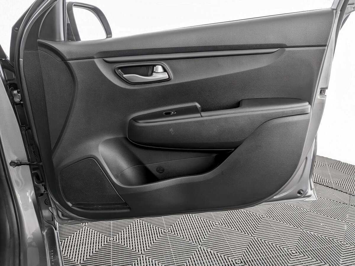 Kia Rio с пробегом — 2019 год. Фото: #19