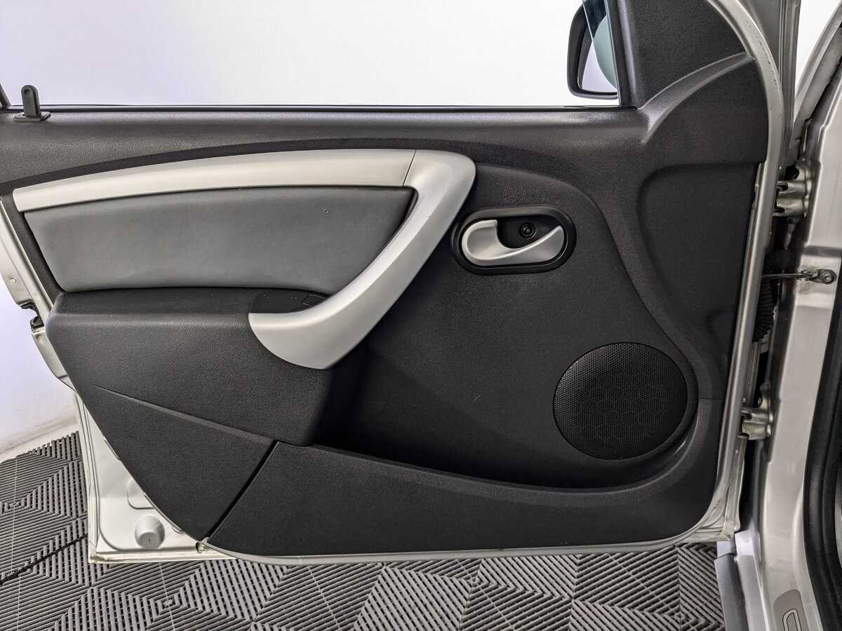 Lada (ВАЗ) Largus с пробегом — 2017 год. Фото: #14