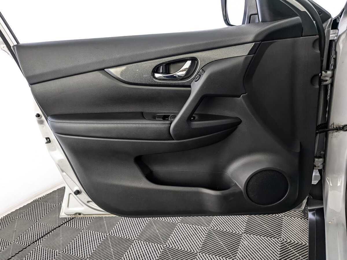 Nissan X-Trail с пробегом — 2017 год. Фото: #14