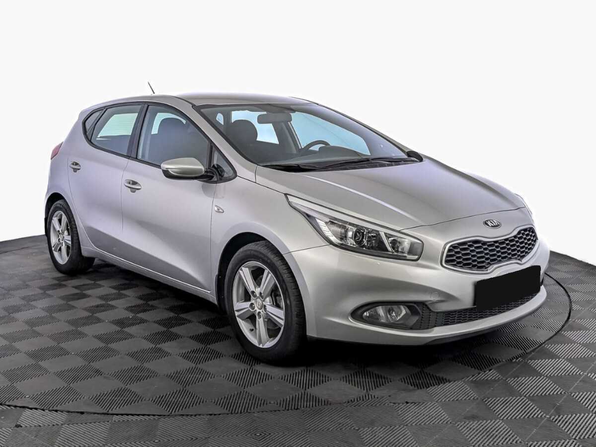 Kia Ceed с пробегом — 2015 год. Фото: #2