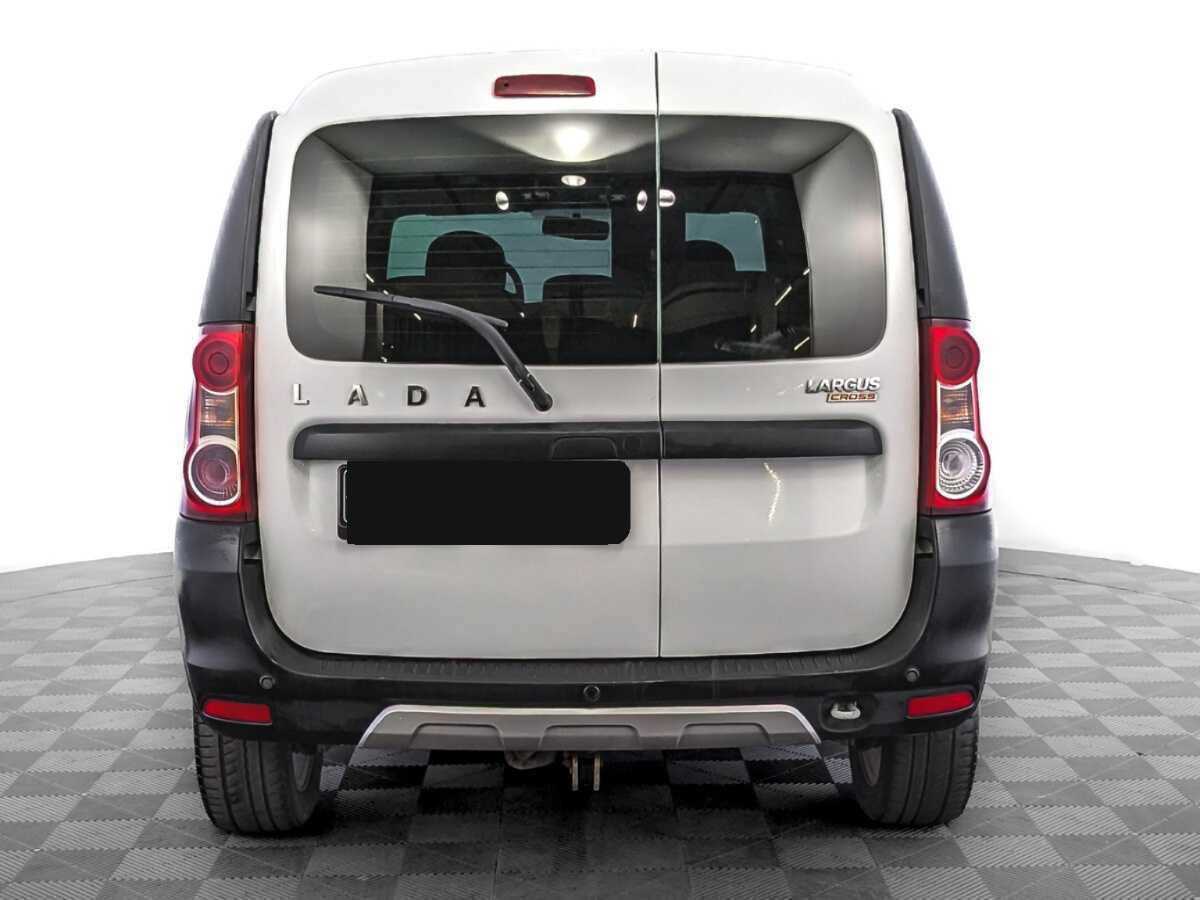 Lada (ВАЗ) Largus с пробегом — 2019 год. Фото: #5