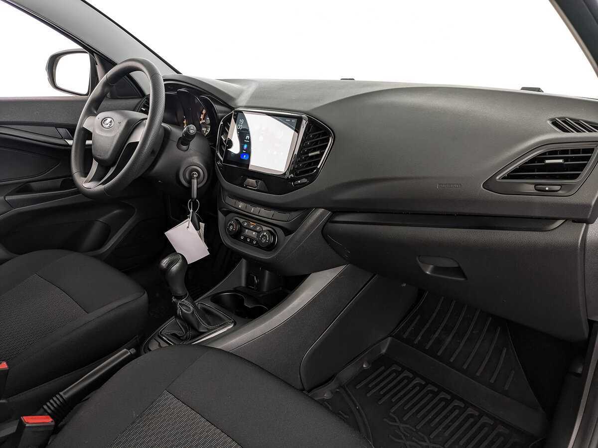 Lada (ВАЗ) Vesta с пробегом — 2020 год. Фото: #8