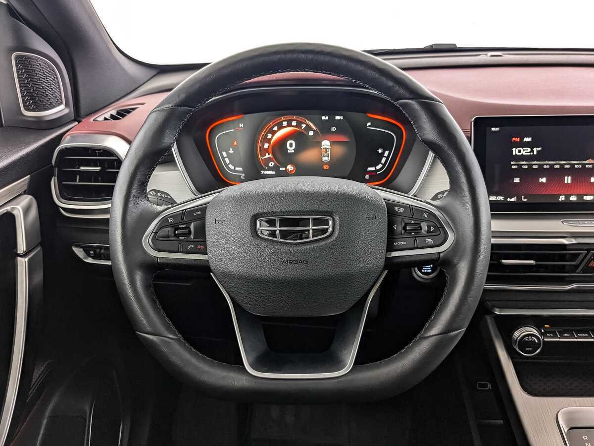 Geely Coolray с пробегом — 2021 год. Фото: #15