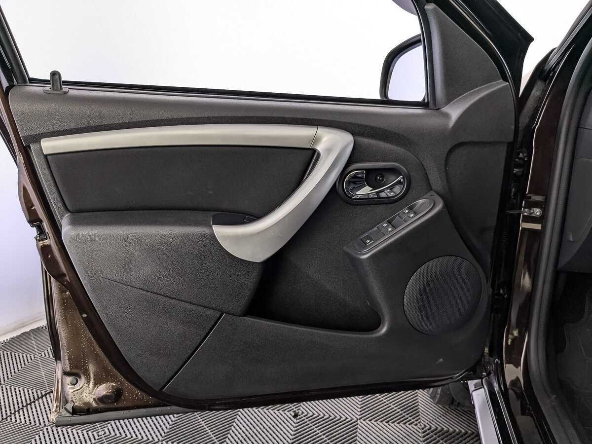 Nissan Terrano с пробегом — 2020 год. Фото: #13