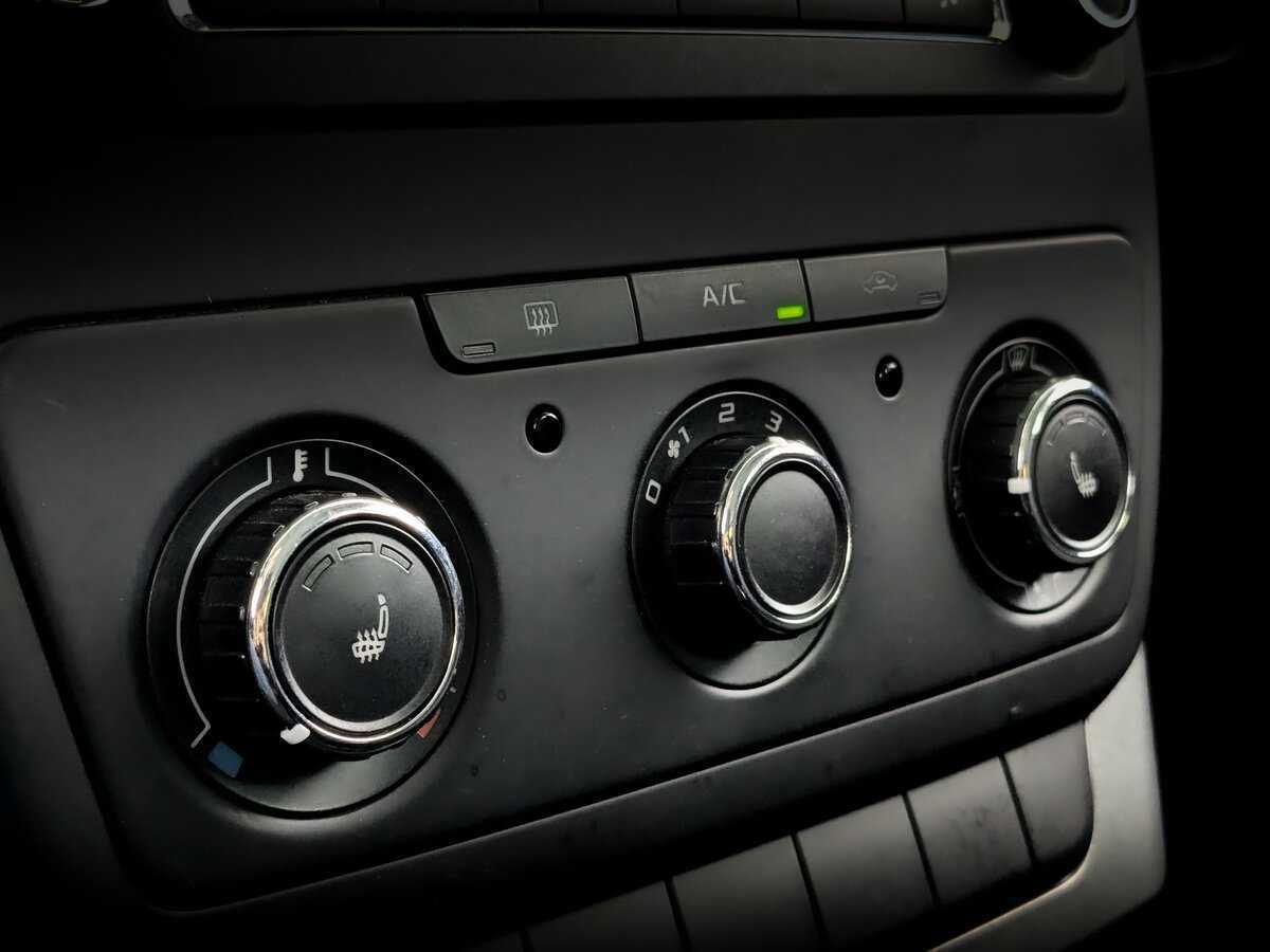 Skoda Yeti с пробегом — 2014 год. Фото: #20