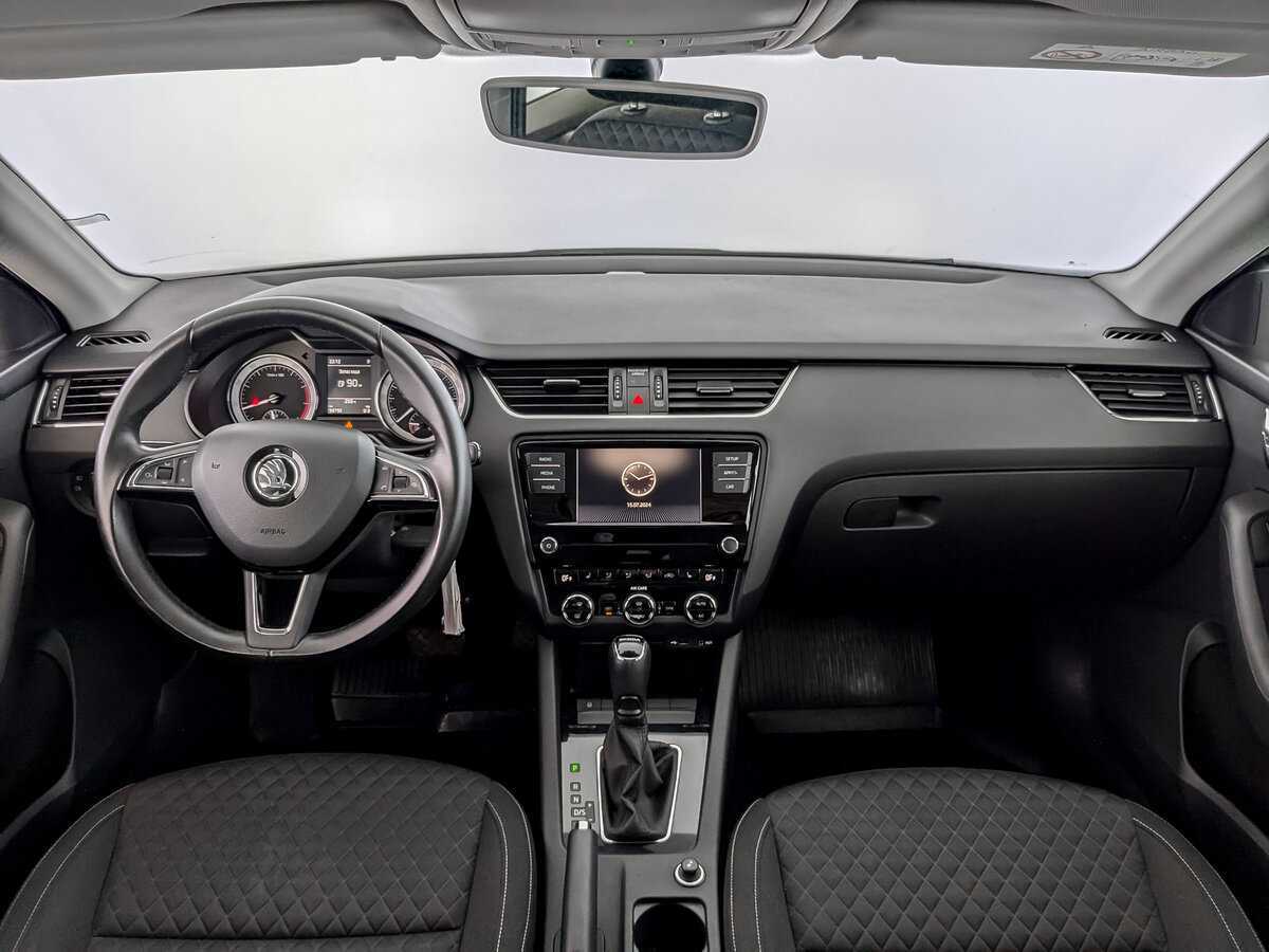 Skoda Octavia с пробегом — 2017 год. Фото: #11