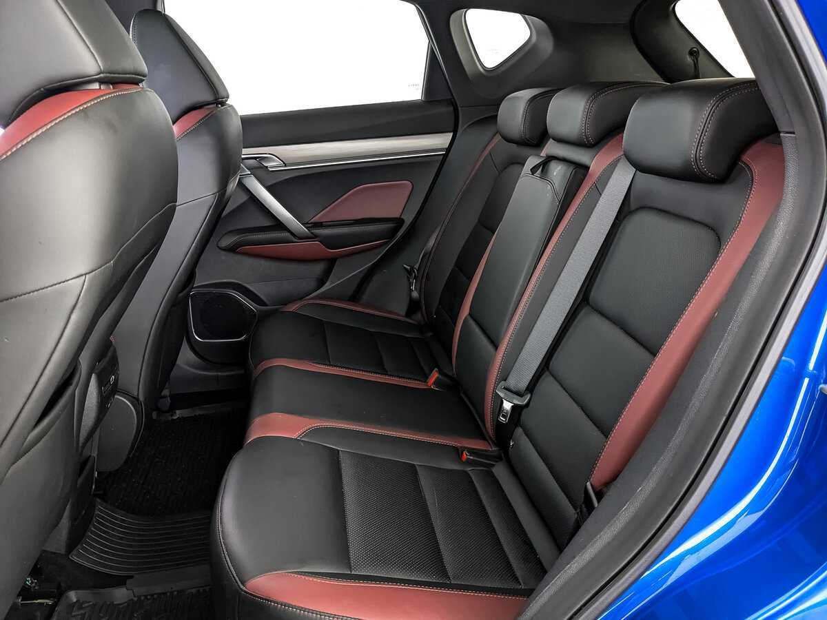 Geely Coolray с пробегом — 2020 год. Фото: #13