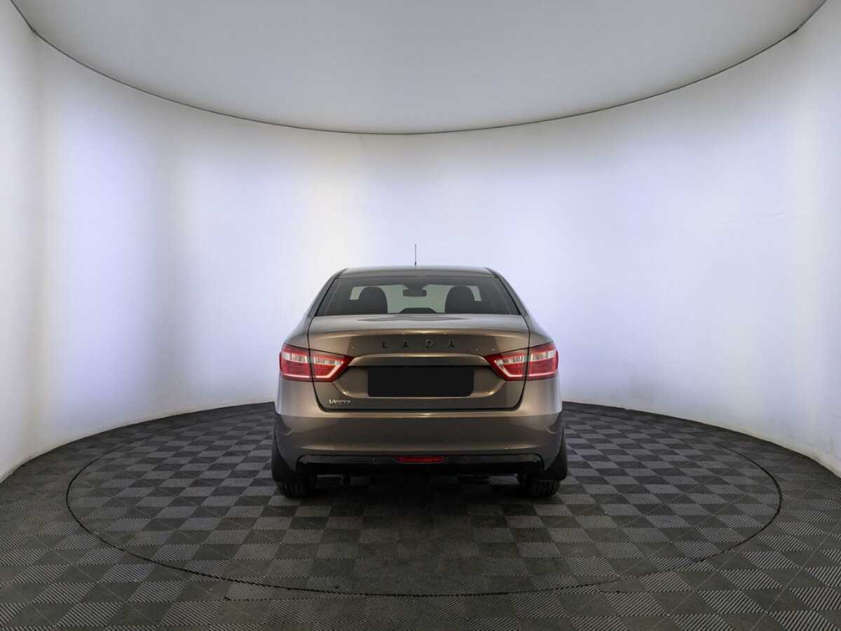 Lada (ВАЗ) Vesta с пробегом — 2020 год. Фото: #5