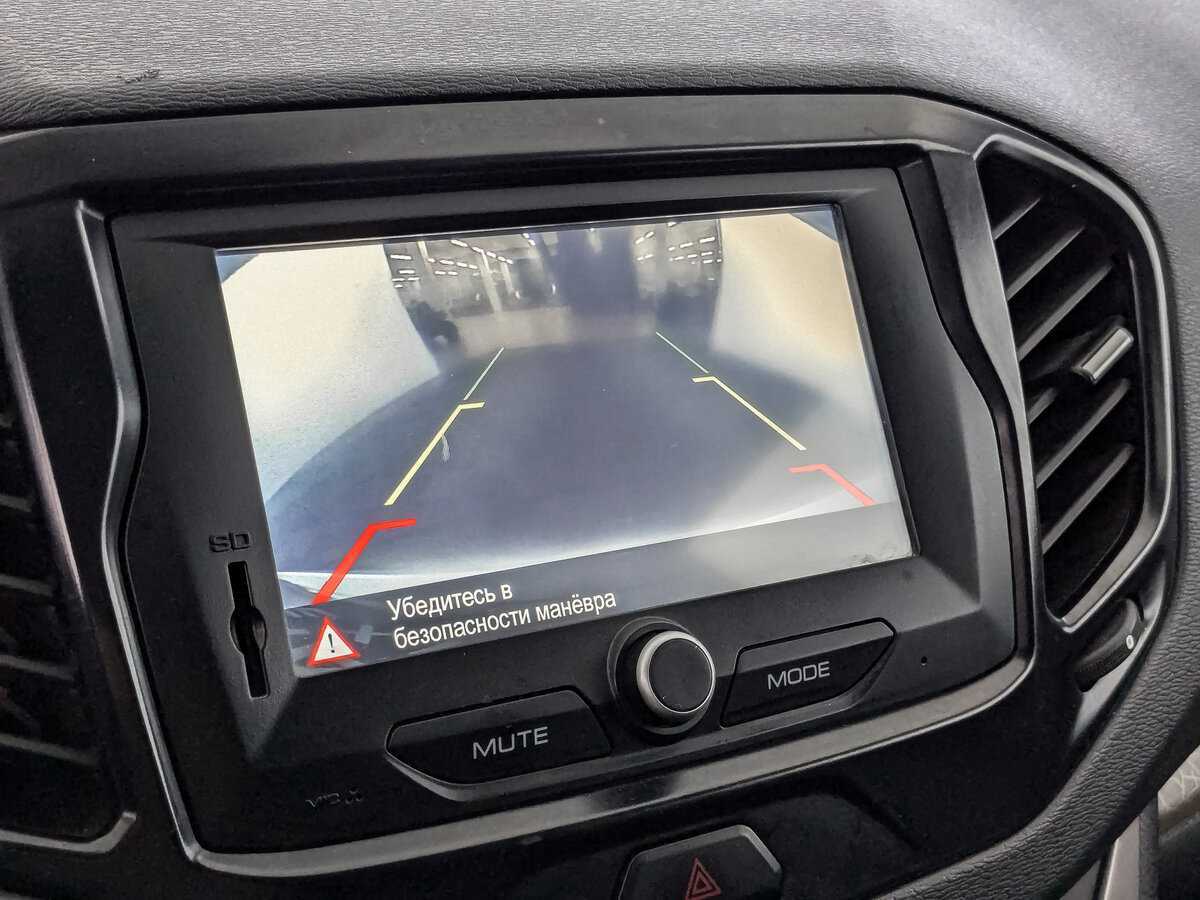 Lada (ВАЗ) Vesta с пробегом — 2020 год. Фото: #21