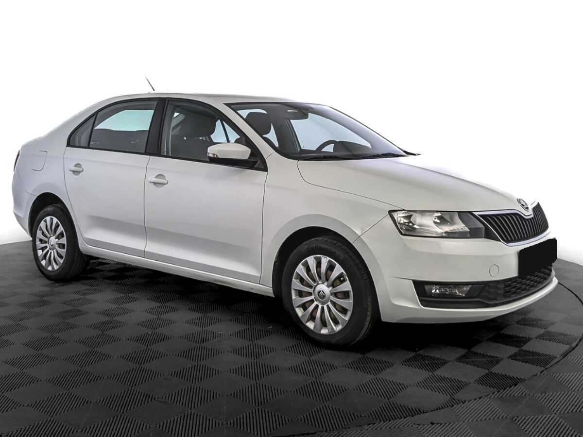 Skoda Rapid с пробегом — 2019 год. Фото: #2