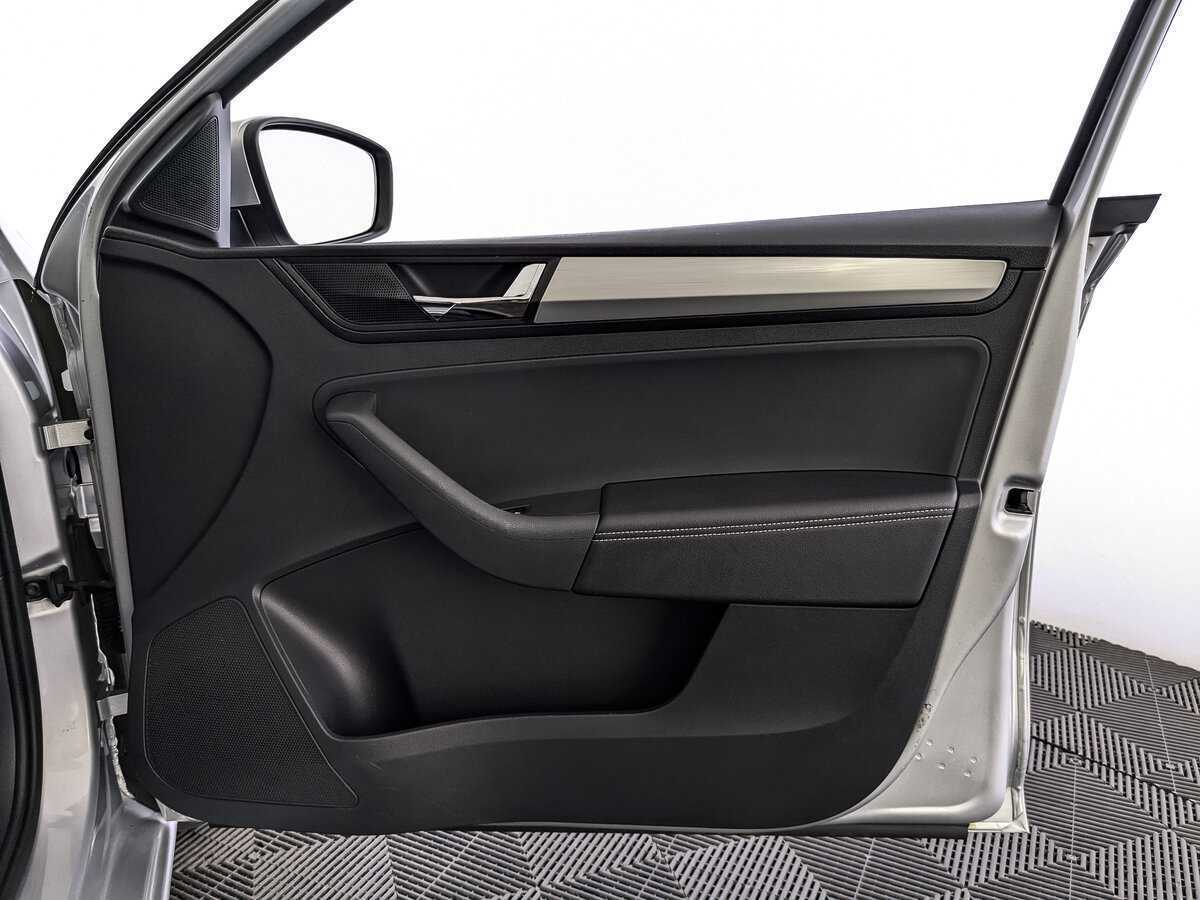 Skoda Rapid с пробегом — 2018 год. Фото: #20