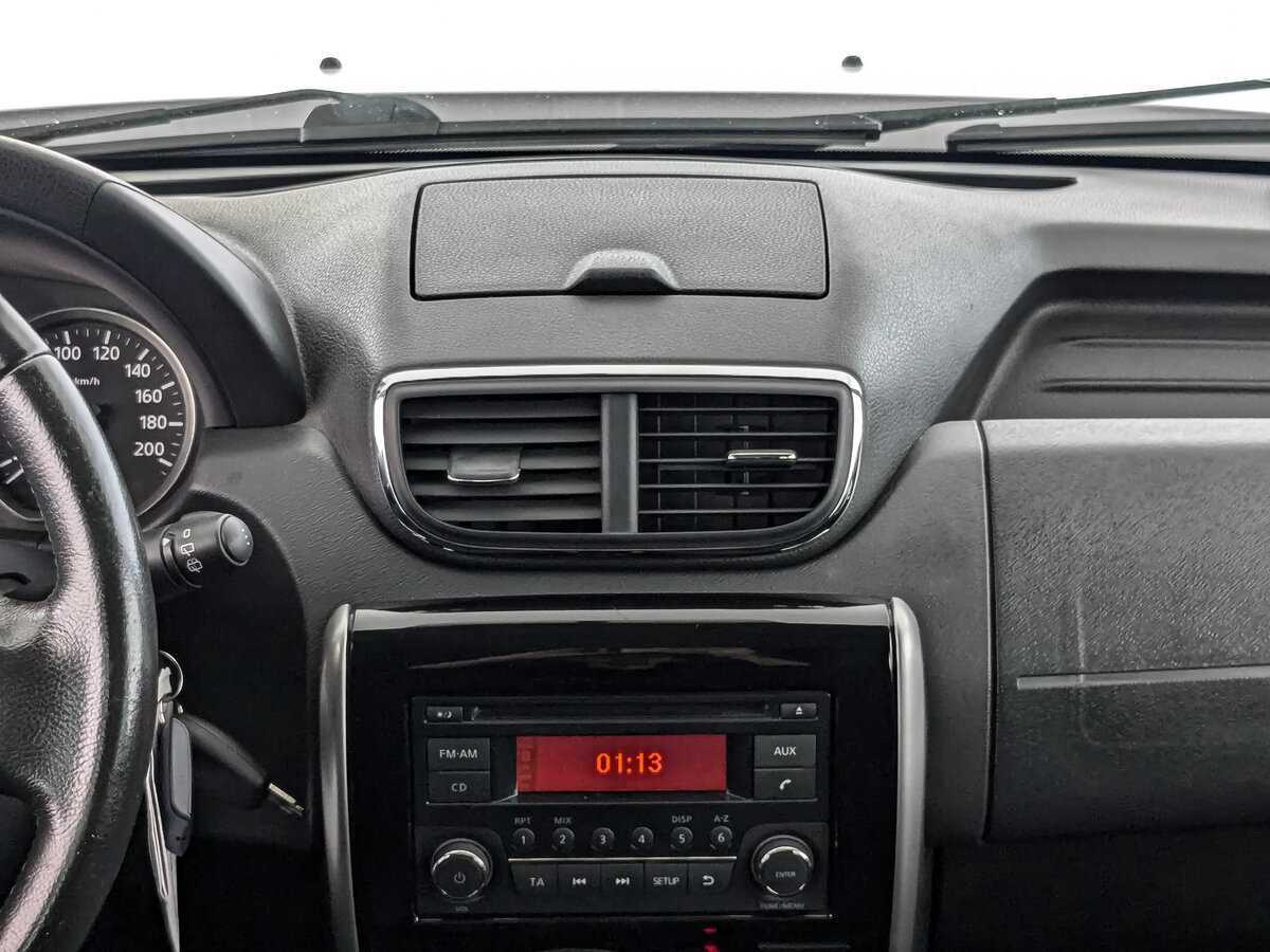 Nissan Terrano с пробегом — 2015 год. Фото: #12