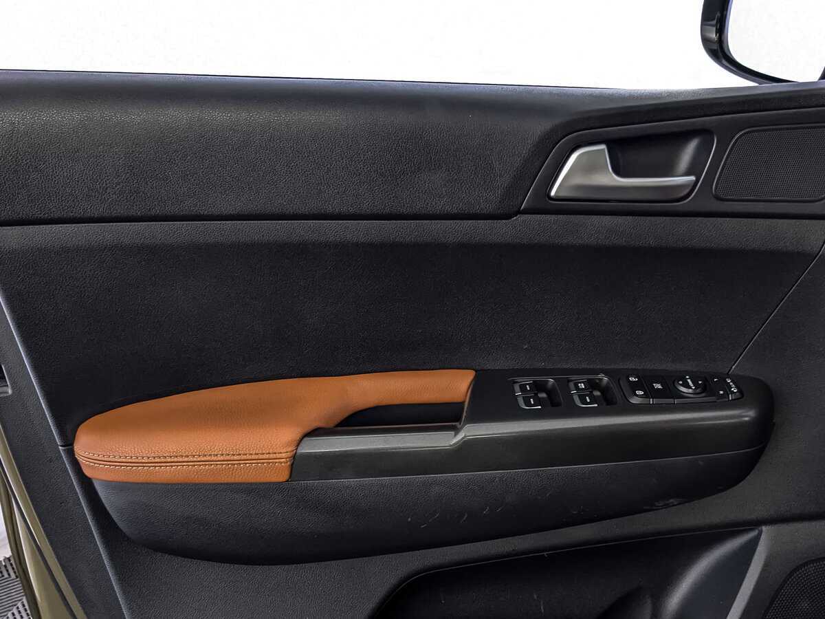 Kia Sportage с пробегом — 2016 год. Фото: #14