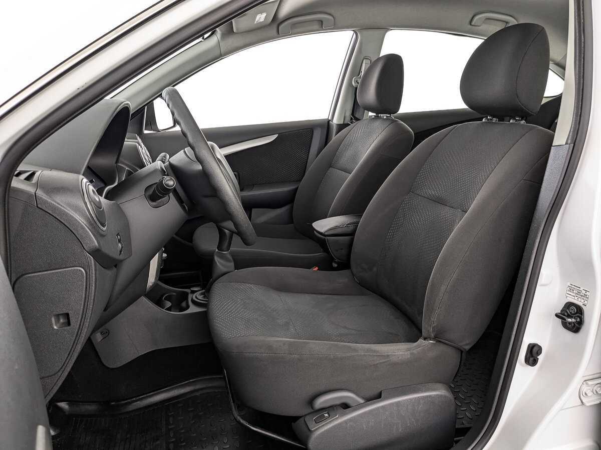 Nissan Almera с пробегом — 2015 год. Фото: #15