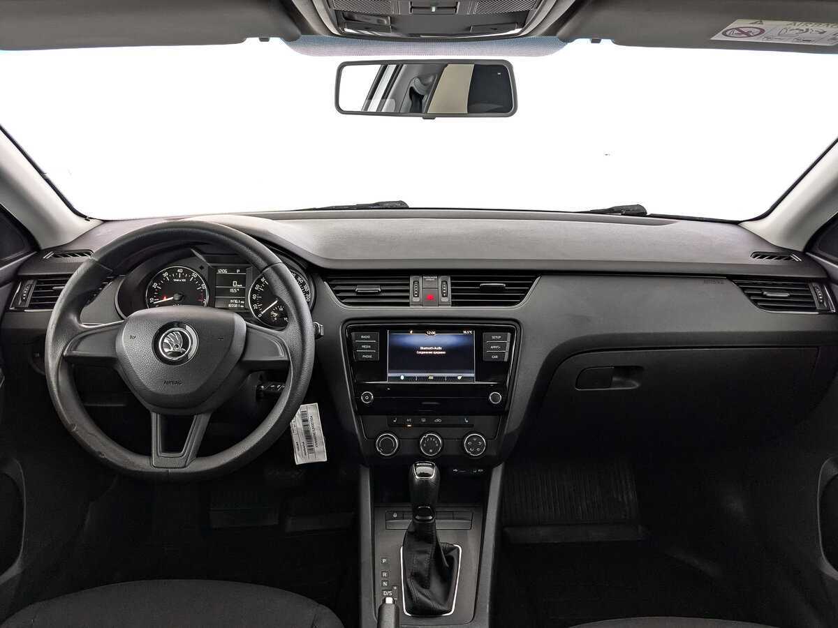 Skoda Octavia с пробегом — 2017 год. Фото: #9