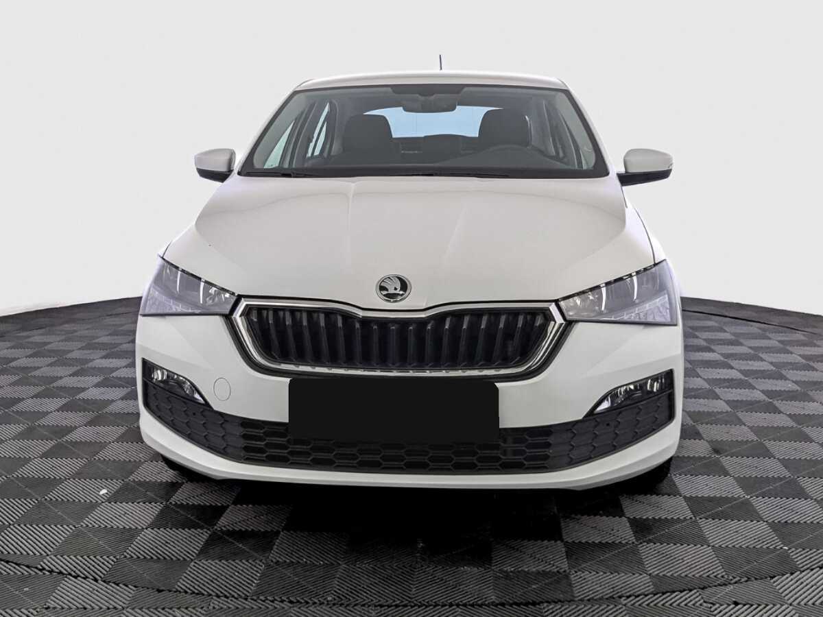 Skoda Rapid с пробегом — 2020 год. Фото: #1