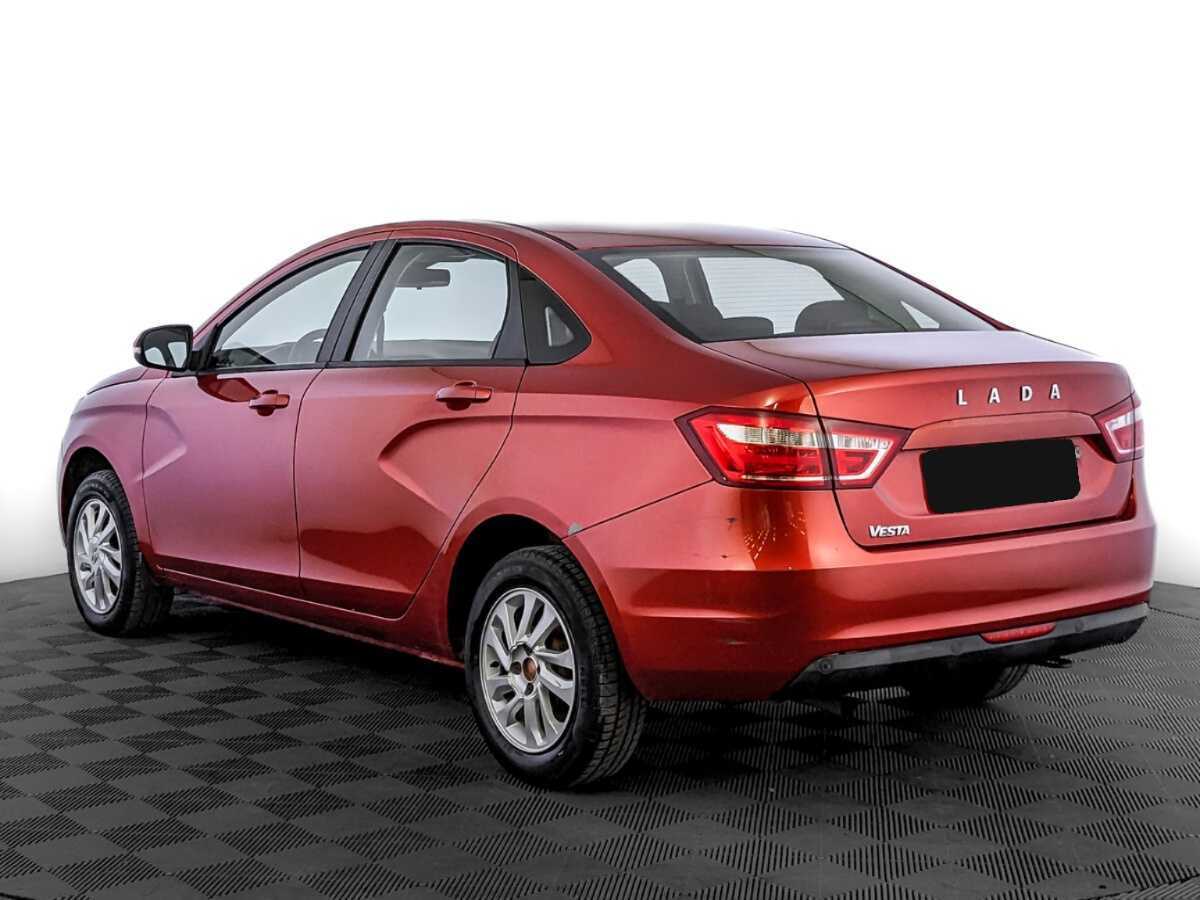 Lada (ВАЗ) Vesta с пробегом — 2016 год. Фото: #6