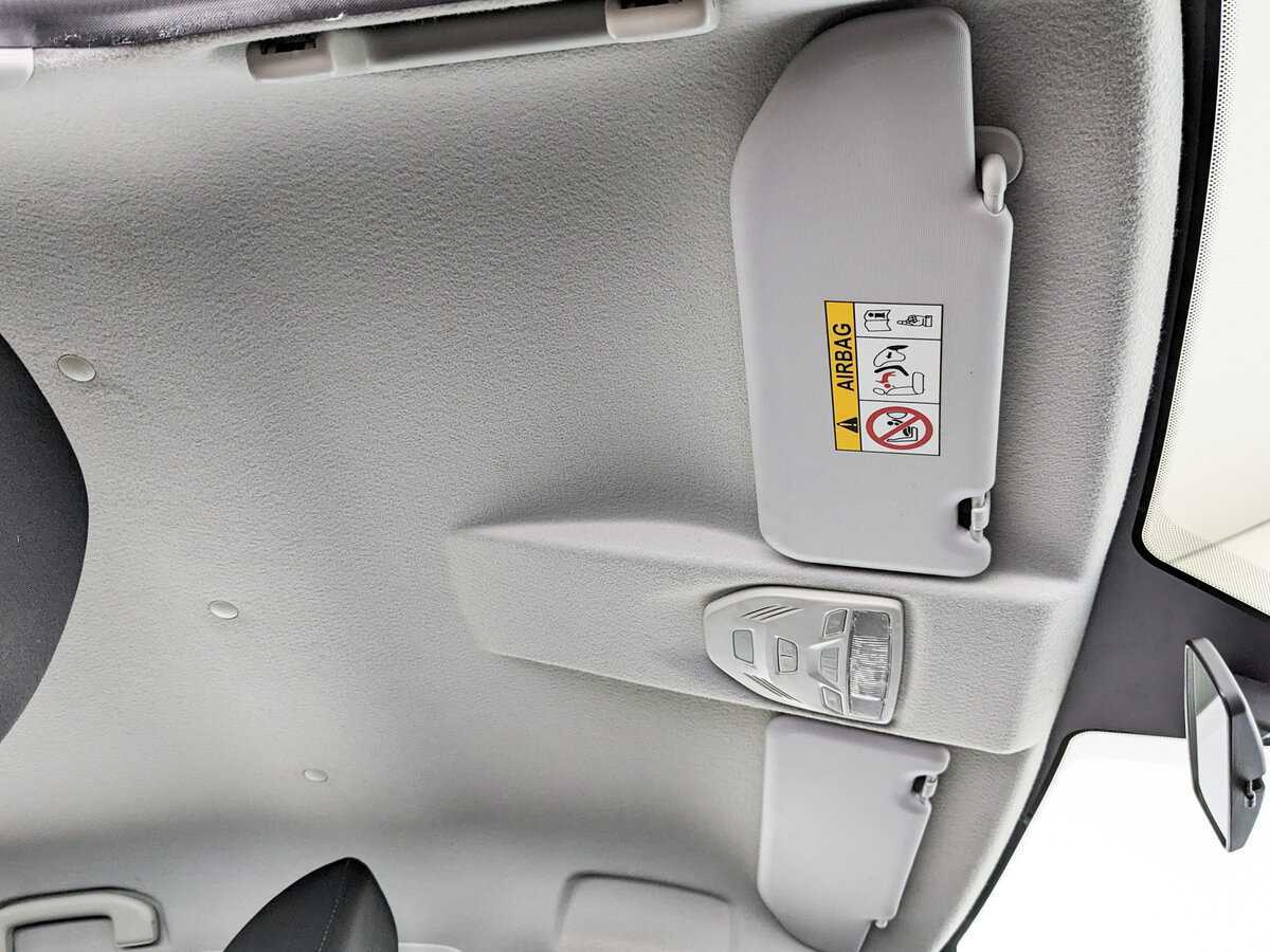 Lada (ВАЗ) Vesta с пробегом — 2016 год. Фото: #17