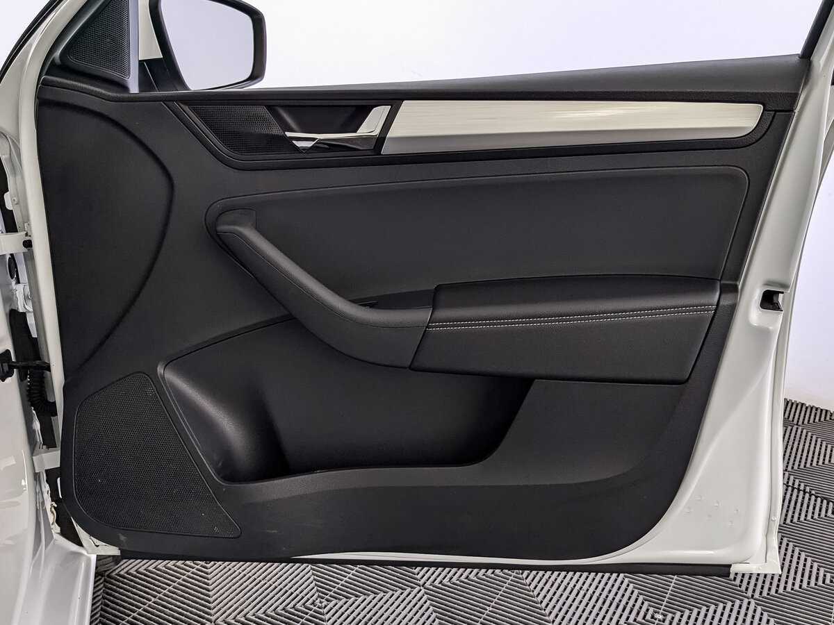 Skoda Rapid с пробегом — 2019 год. Фото: #20