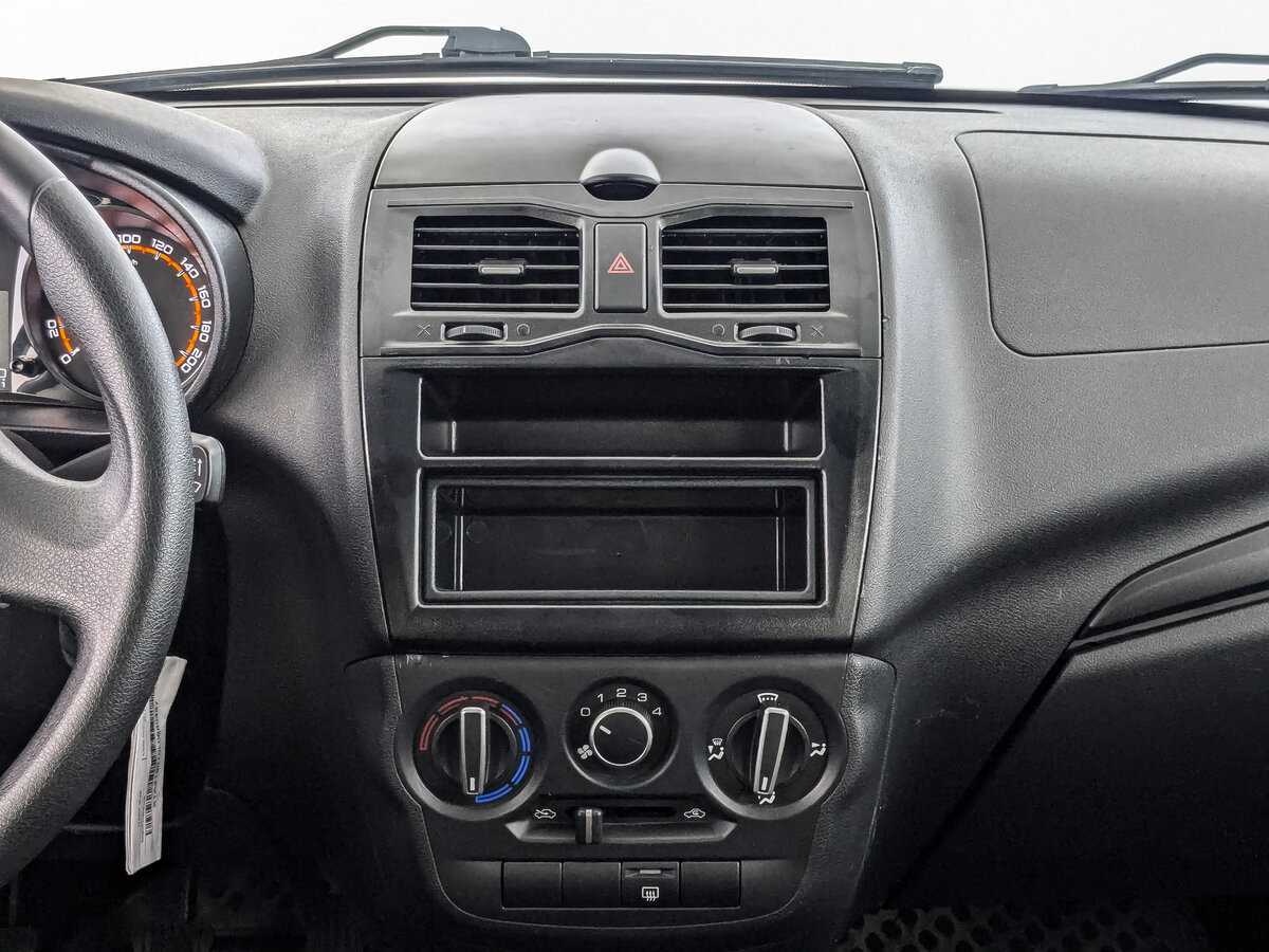 Lada (ВАЗ) Granta с пробегом — 2020 год. Фото: #11